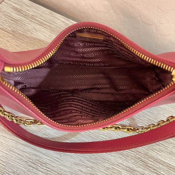 Prada Re-Edition Mini Saffiano Leather Bag Bruyere Pink Mint Condition!! - Picture 10 of 16